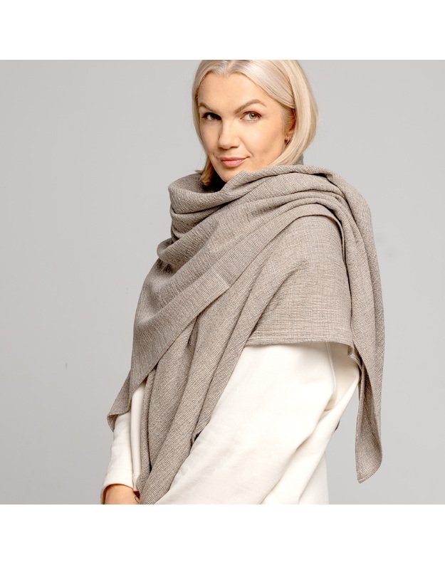 Didelė šviesi vilnonė skara 