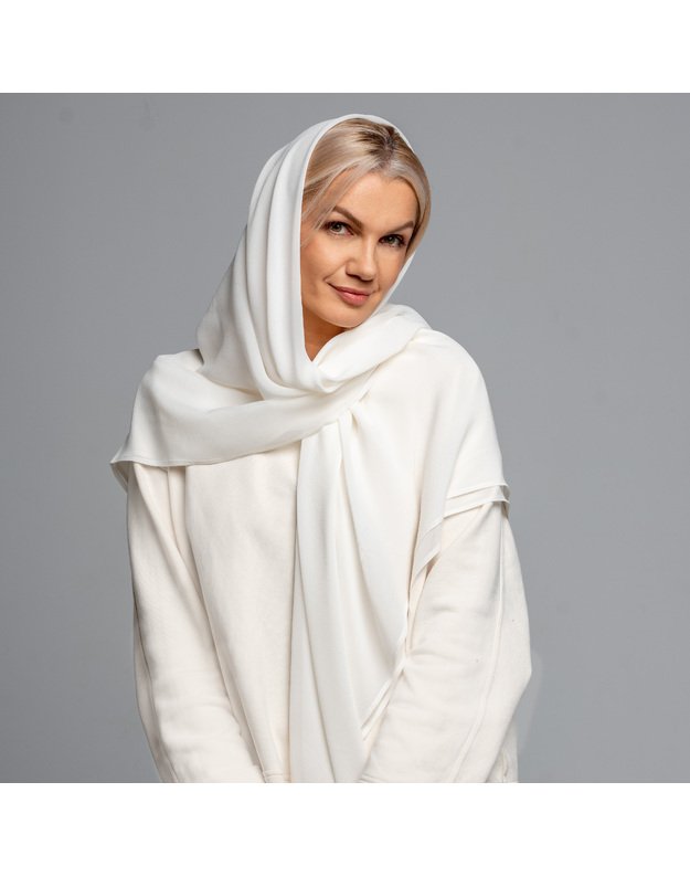 Didelė balta matinė šilkinė skara 1