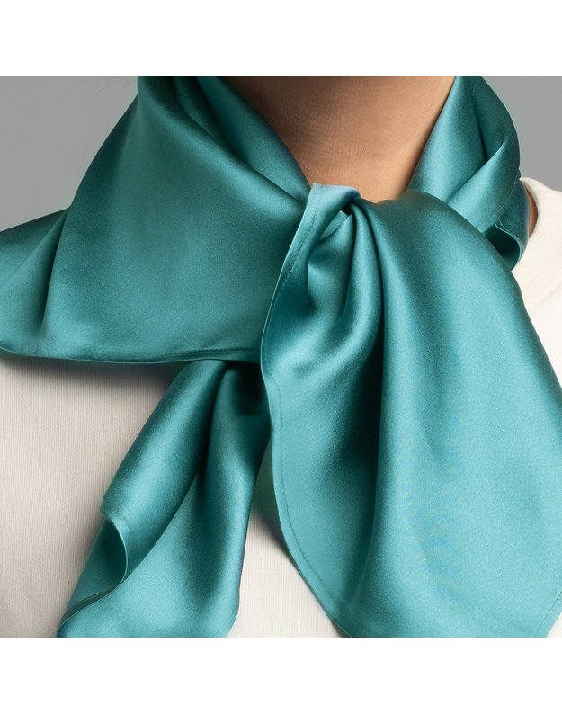 Šilkinė skarelė PILKAS ATLASAS 5