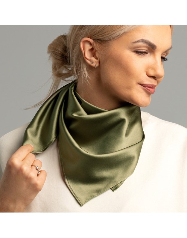 Šilkinė skarelė PILKAS ATLASAS 7