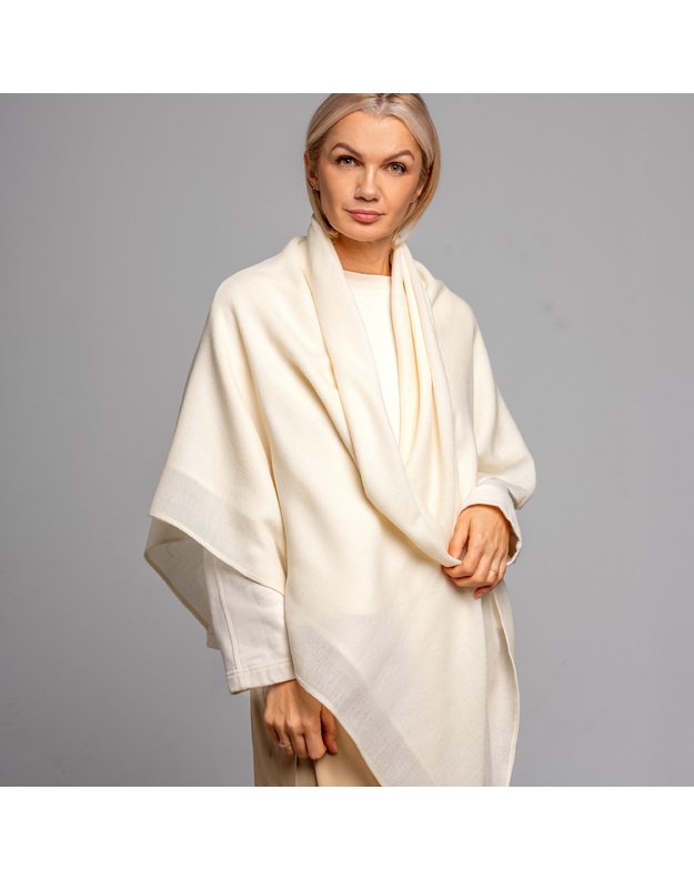 Didelė vilnonė skara BALTA