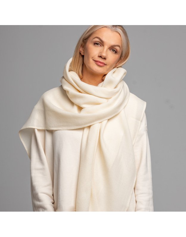 Didelė vilnonė skara BALTA 2