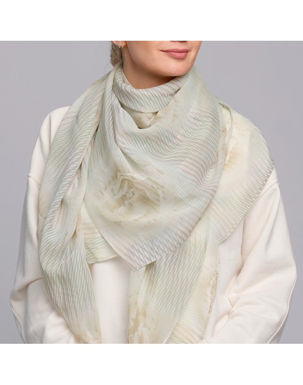 Didelė šilkinė skara 1