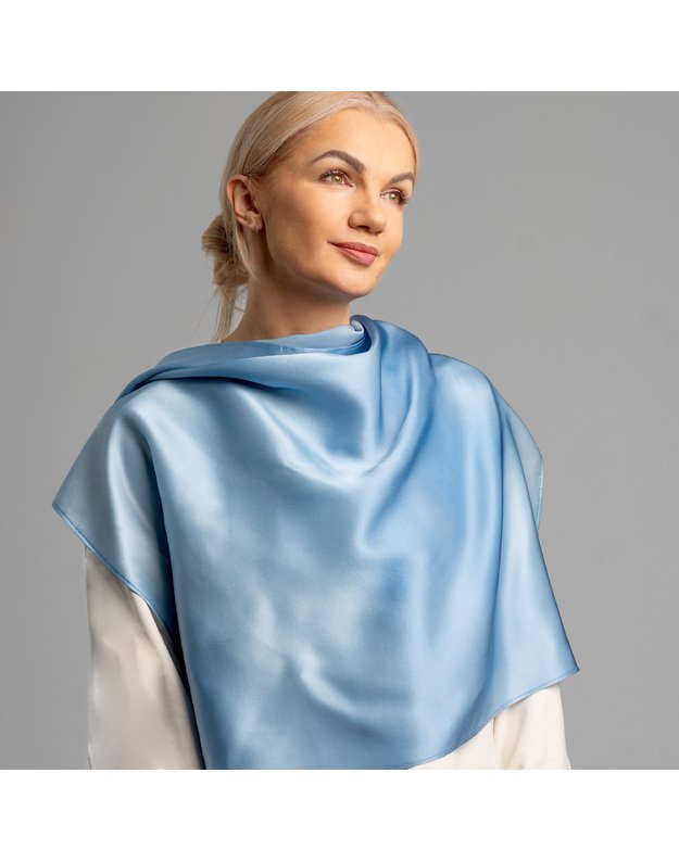 Žydra šilkinė skara VASAROS DANGUS 5