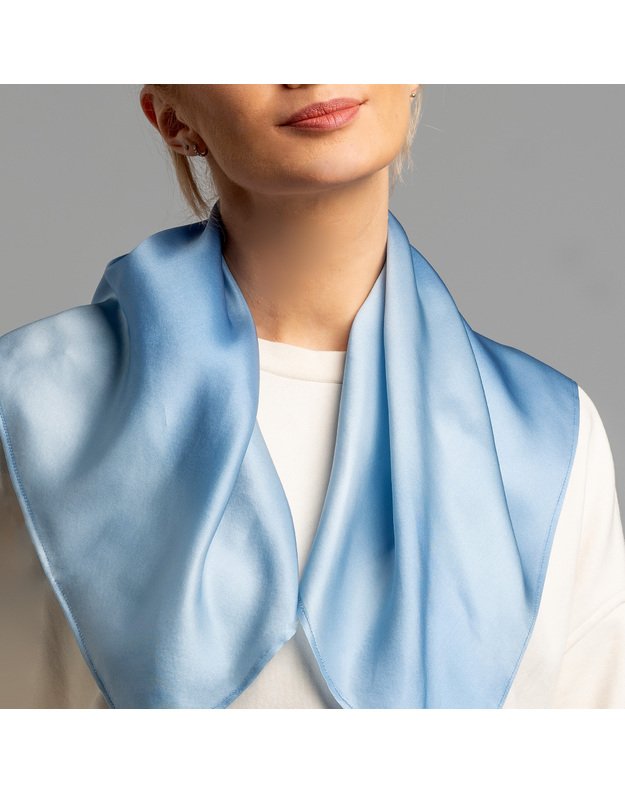 Žydra šilkinė skara VASAROS DANGUS 2