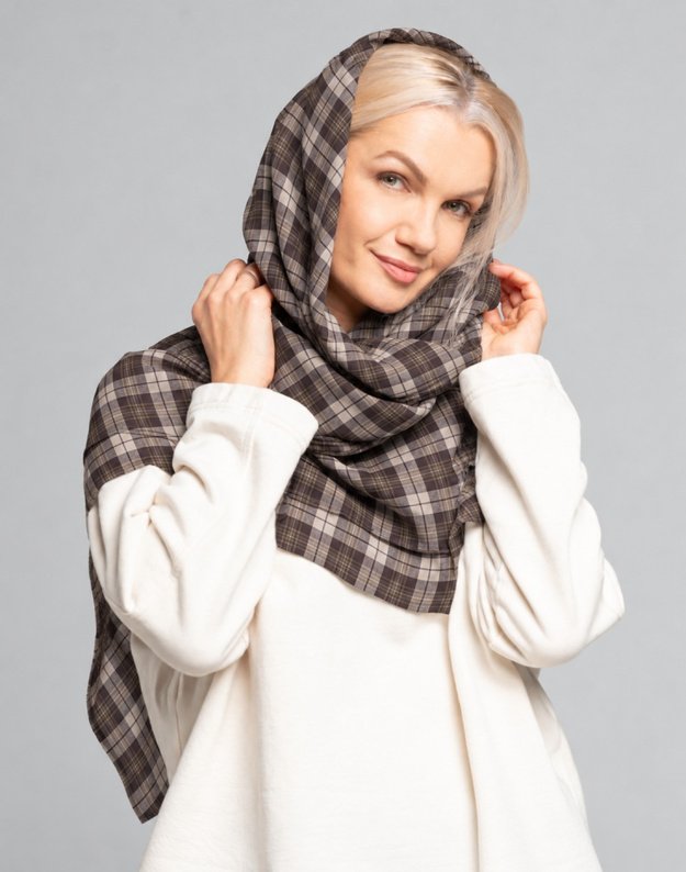 Didelė ruda  languota skara