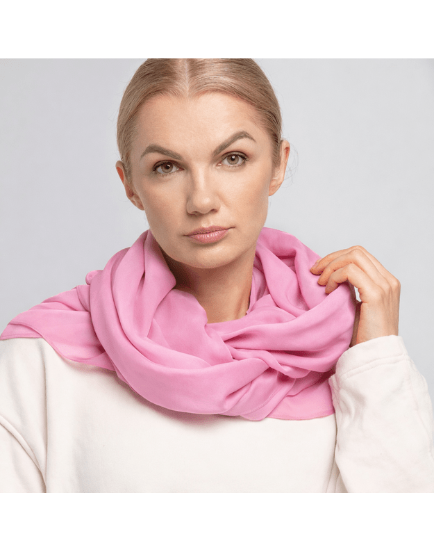 Šilkinė rožinė skara  2