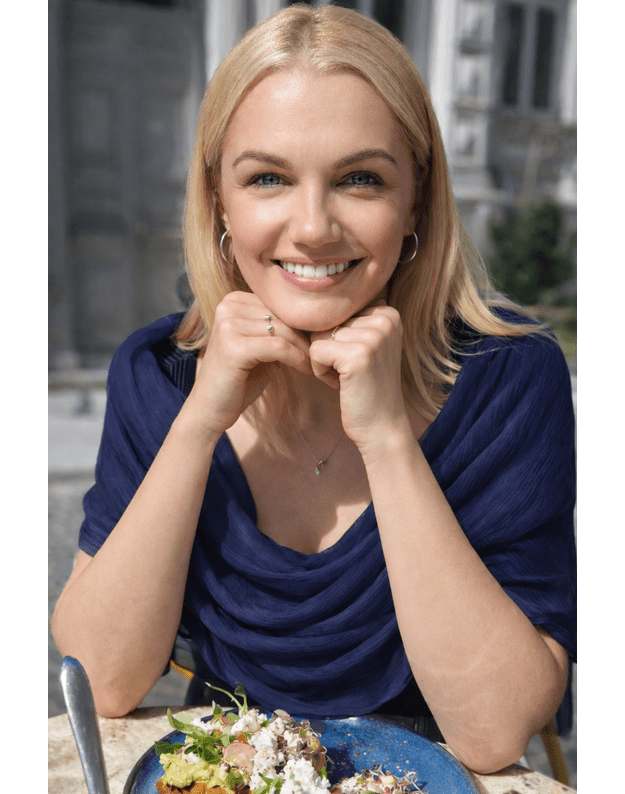 Didelė tamsiai mėlyna šilkinė skara  3