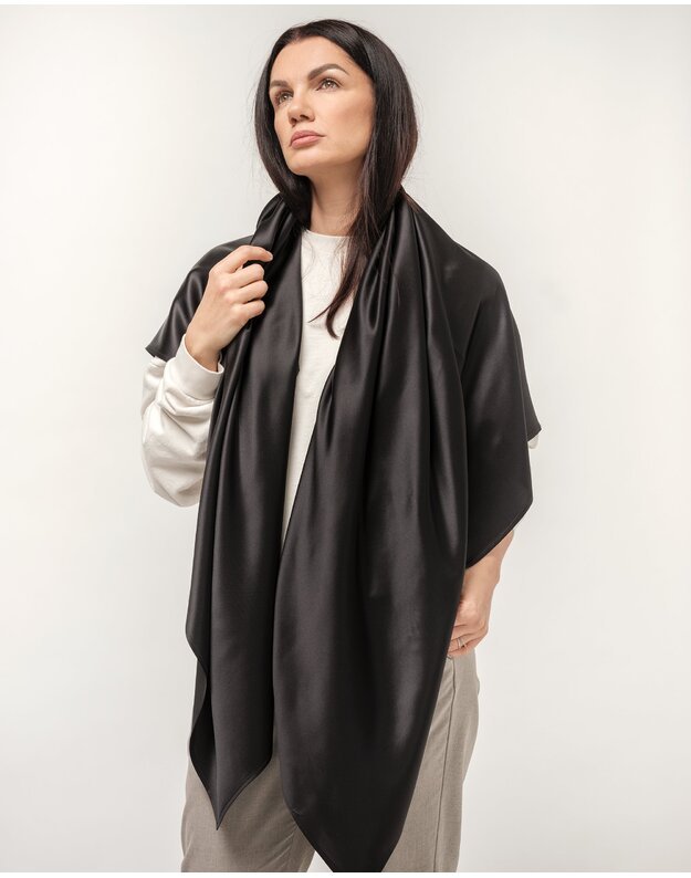 Didelė prabangi juoda atlasinė šilkinė skara  3