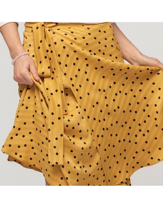 Universalaus dydžio taškuotas geltonas sijonas 
